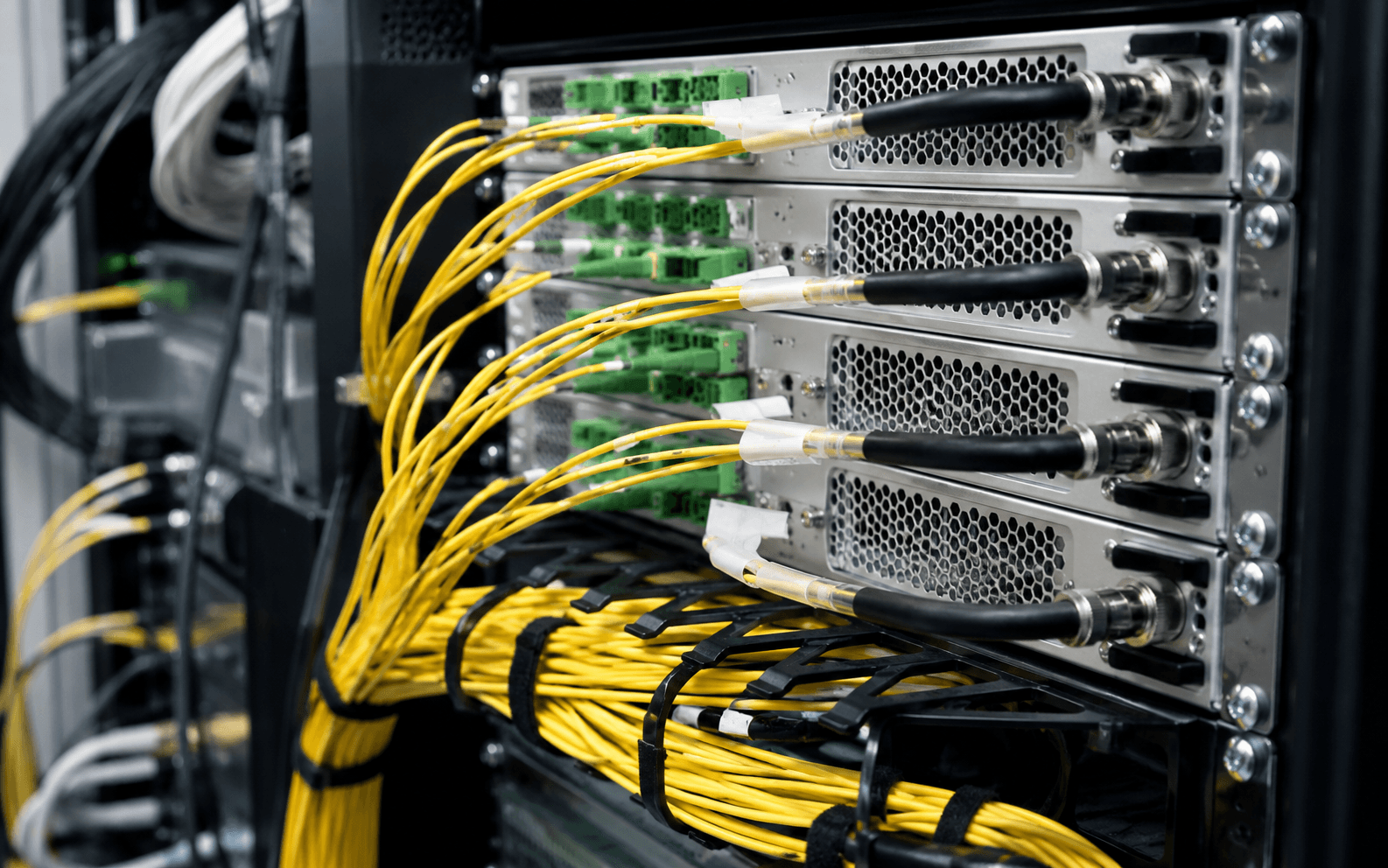 Fiber optik RF transmitter receiver yayın dağıtım sistemi